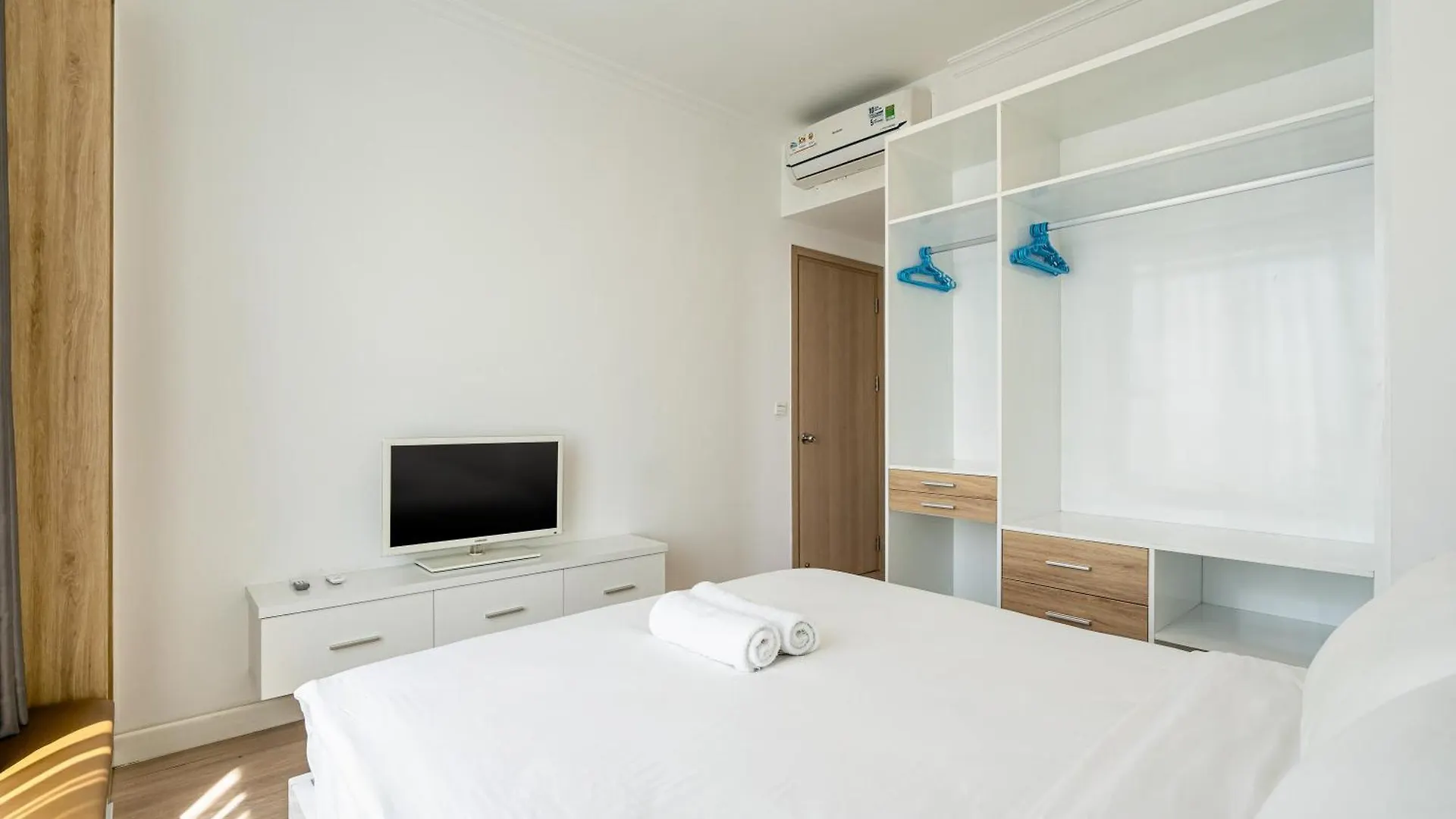Rivergate - Saigon Royals - Tresor Modern Service Apartment - Haohomes Ho Chi Minh City 0*,