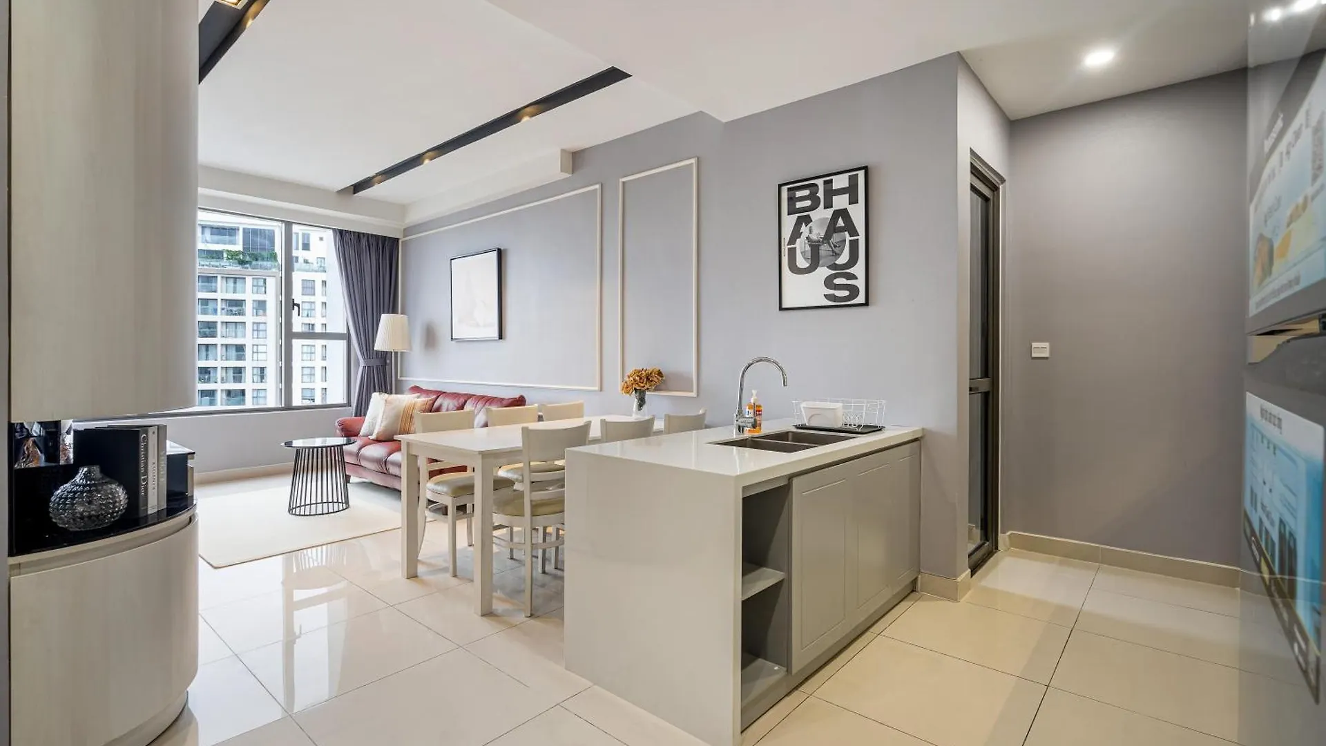 Rivergate - Saigon Royals - Tresor Modern Service Apartment - Haohomes Ho Chi Minh City