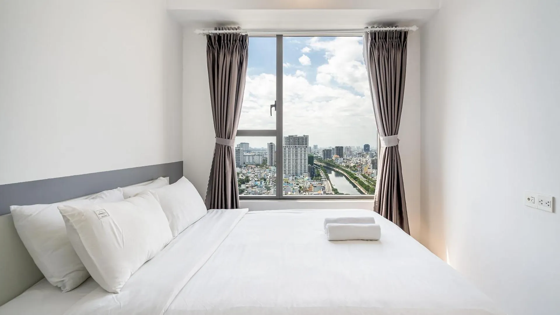 Rivergate - Saigon Royals - Tresor Modern Service Apartment - Haohomes Ho Chi Minh City