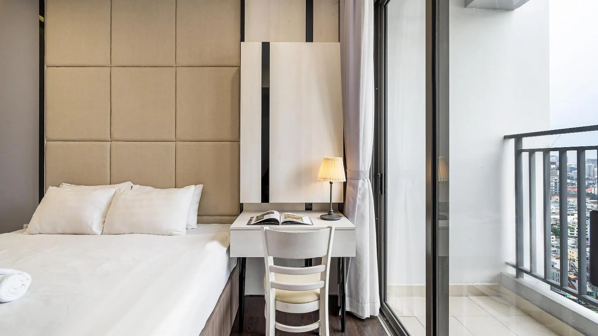 Rivergate - Saigon Royals - Tresor Modern Service Apartment - Haohomes Ho Chi Minh City 0*,  Vietnam