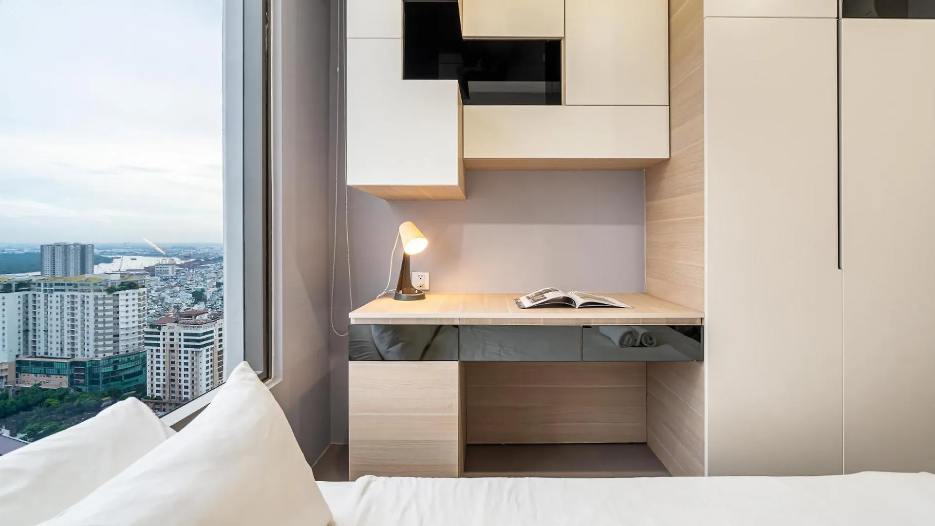 Rivergate - Saigon Royals - Tresor Modern Service Apartment - Haohomes Ho Chi Minh City Vietnam